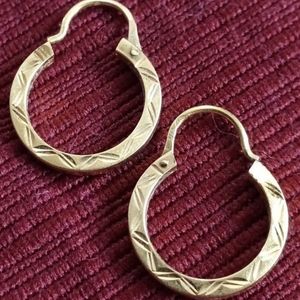 14k Solid Yellow Gold Hoop Earrings